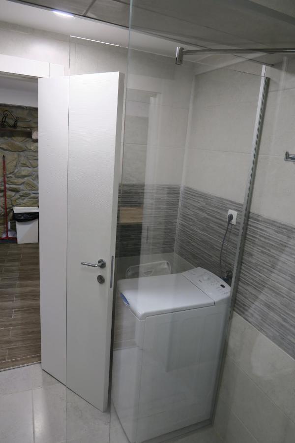 Holiday Home Ljubicic Baška Екстериор снимка