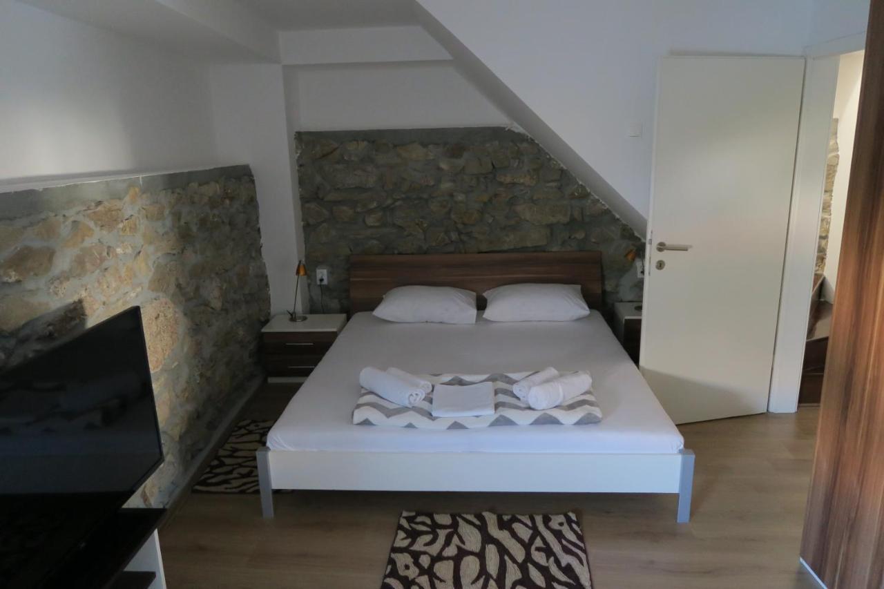 Holiday Home Ljubicic Baška Екстериор снимка